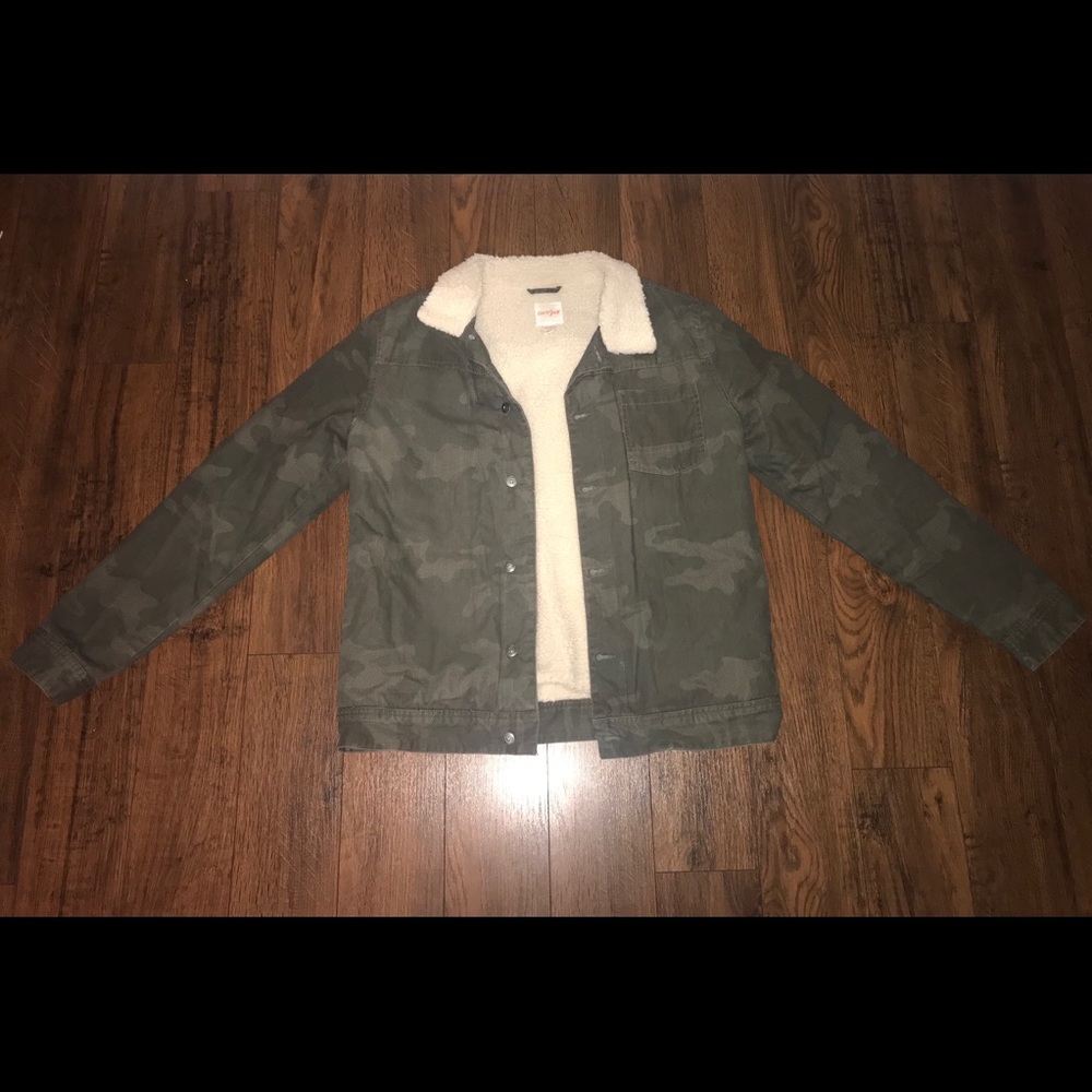 Camo sherpa coat